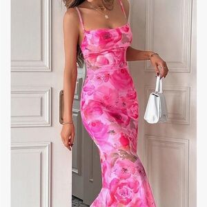 Floral Ruched Bodycon Midi Dress *ONLY WORN ONCE*